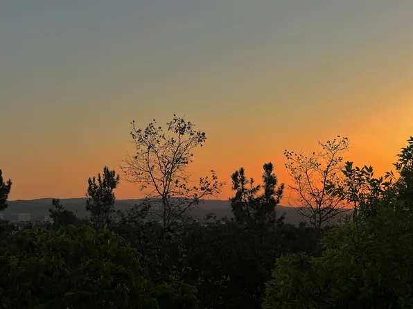 40 Full Moon, Irvine, CA 92618