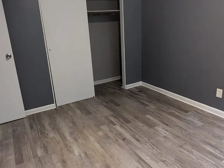 2825 Westknolls Ln #4 — Photo 7