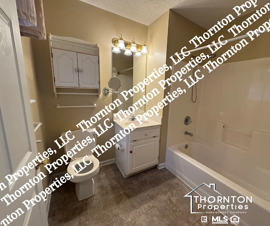 2 bed, 1205 sqft, $1,200 — Photo 3