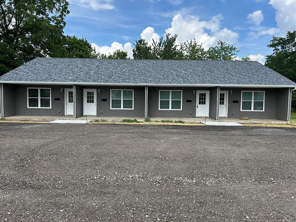200 W 5th St