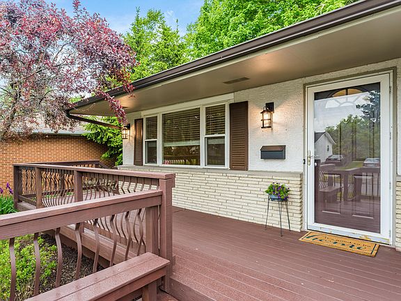 3rd image of 1304 Cranwood Sq S