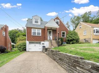 1012 Lowenhill St, Pittsburgh, PA 15216