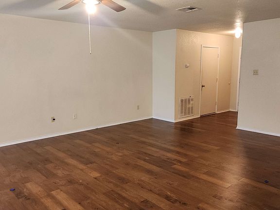 02 Living Room_09112025