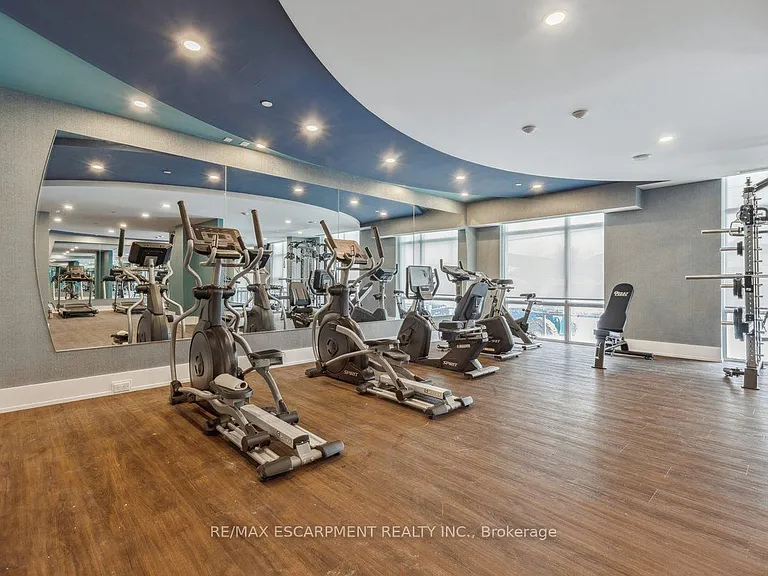 460 Dundas St E #1208 — Photo 20