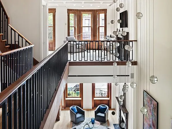 45 W 70th St, New York, NY 10023