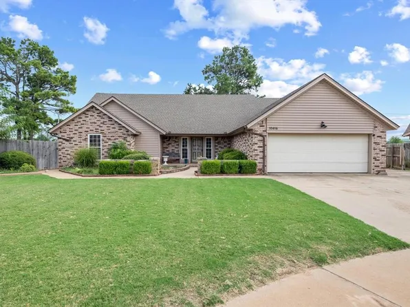 10416 Hallmark Cir, Oklahoma City, OK 73139