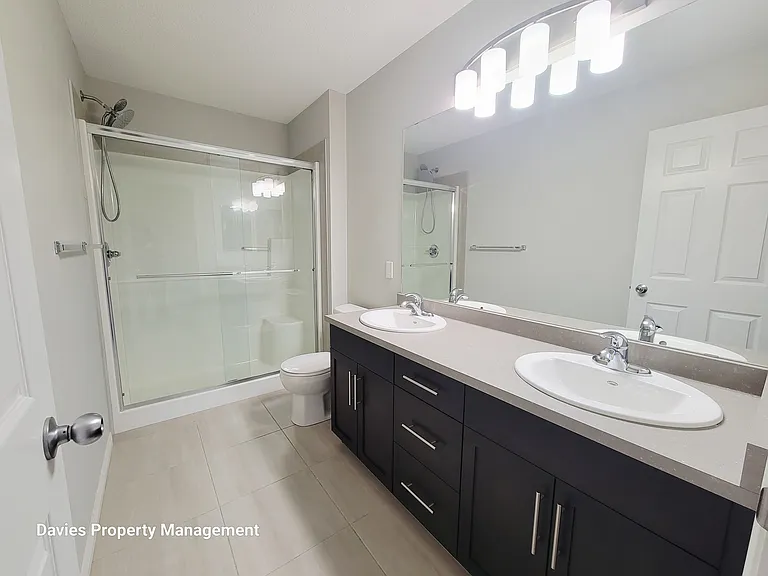 2792 Coughlan Grn SW — Photo 9