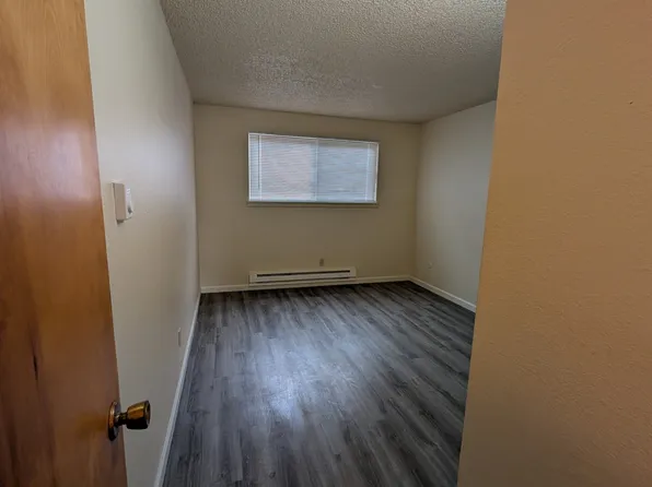 Towncrest Manor, 409 2nd Ave S #Aa0cbc850, Twin Falls, ID 83301