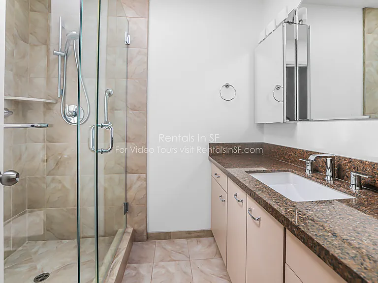 1550 Vallejo St #4 — Photo 25