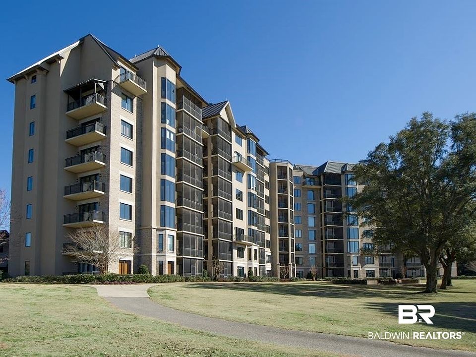 1st image of 18269 Colony Dr Unit 303
