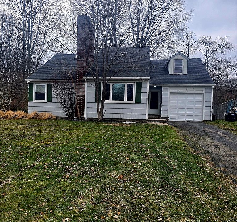 1st image of 12 Meadow View Dr