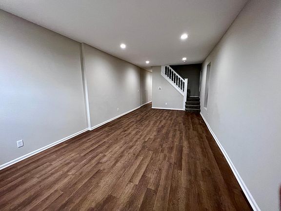 4th image of 84 Hayden Ave