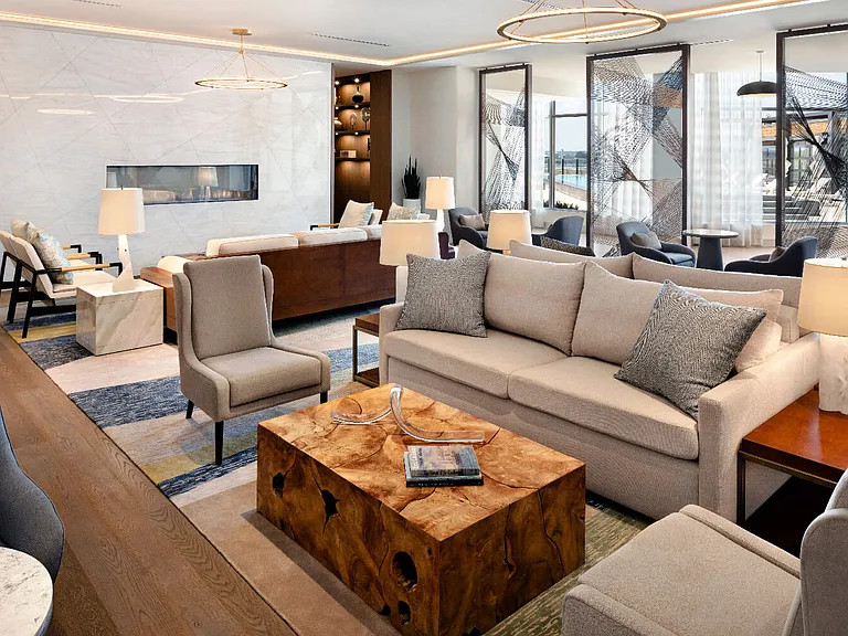Liberty Harbor East — Photo 10