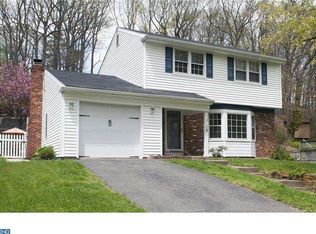 18 Nottingham Way, Turnersville, NJ 08012