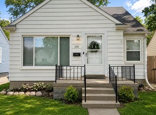 320 Flowerdale St, Ferndale, MI 48220