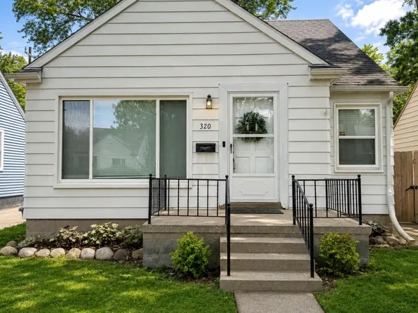 320 Flowerdale St, Ferndale, MI 48220