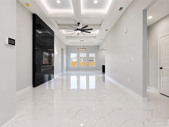 2nd image of 909 39th St