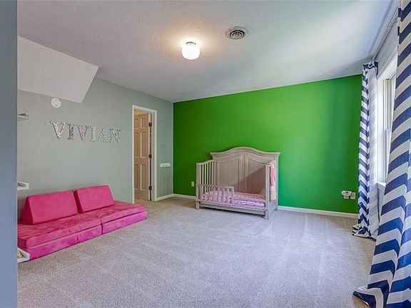 5th image of 1316 Wellington Way