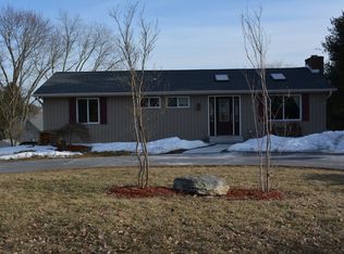 2325 Pin Oak Dr, Finksburg, MD 21048