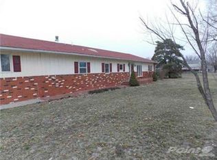 319 S Martin St, Osage City, KS 66523