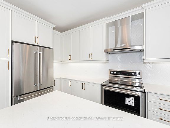 4th image of 115 Bearberry Rd