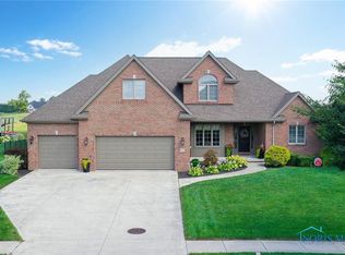 1534 Gleneagles Dr, Bowling Green, OH
