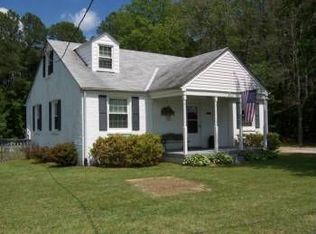 12134 Elmont Rd, Ashland, VA 23005
