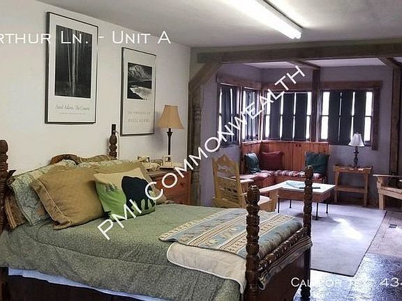 3rd image of 1127 Arthur Ln Unit A