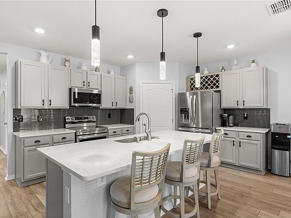 4th image of 4857 PANGA AVENUE