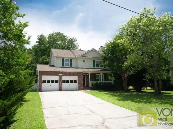 5259 Springtide Ln, Acworth, GA 30127