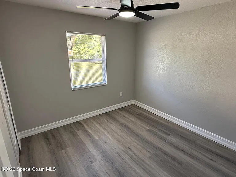 2839 Colbert Cir — Photo 21