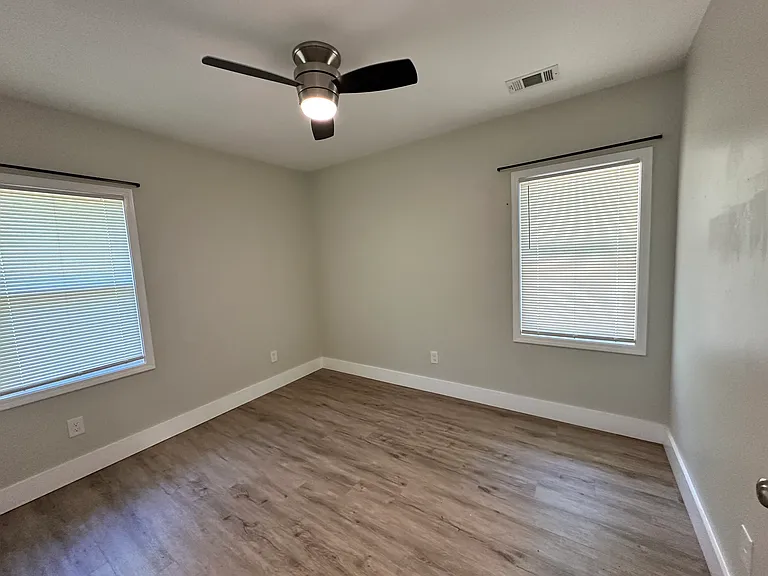 1893 Ridgeland Dr — Photo 17