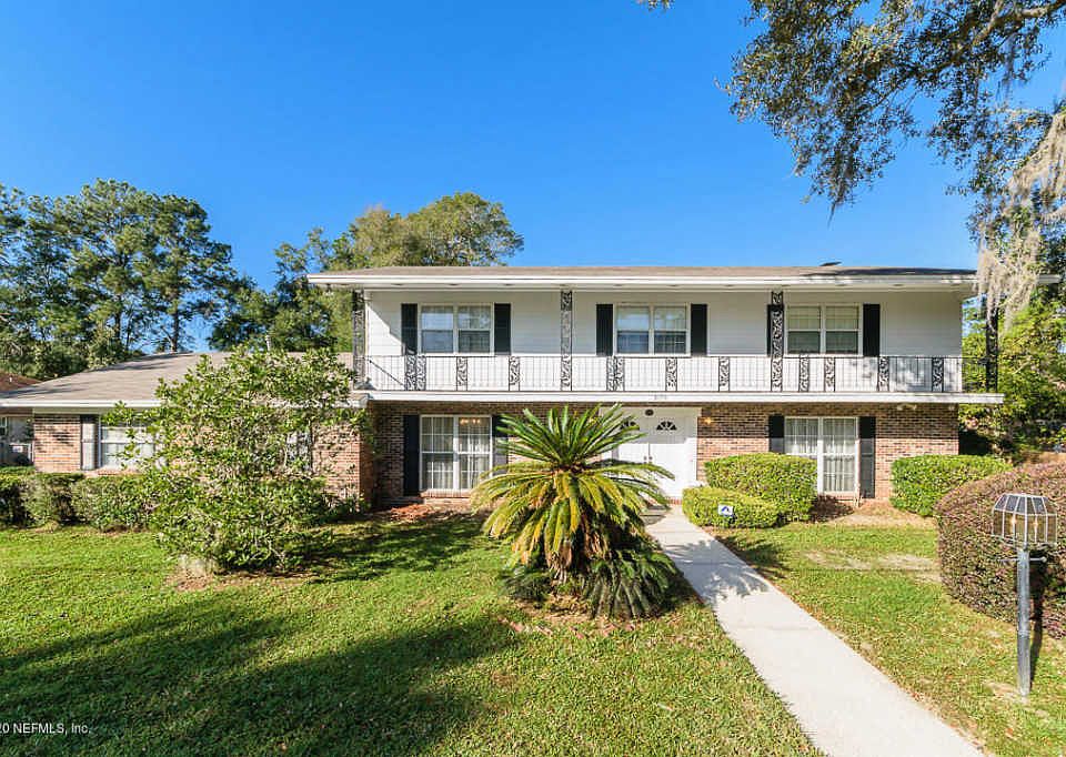 1st image of 8658 San Servera Dr W
