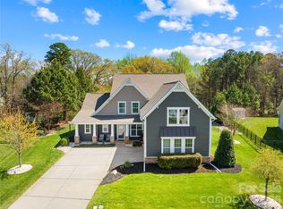 7682 Lazy Hollow Ln, Denver, NC 28037