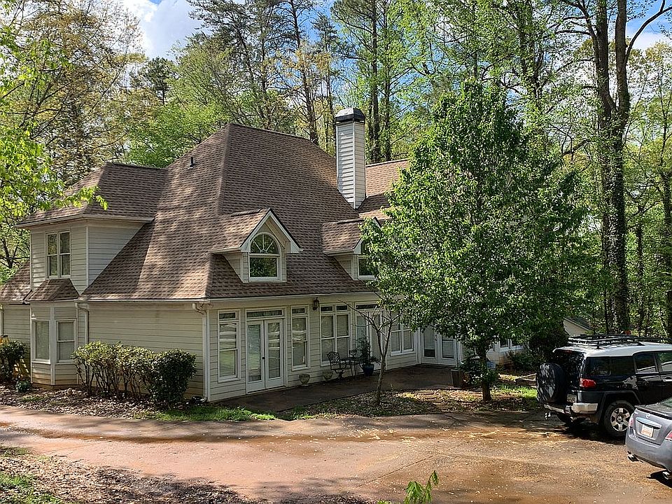 BACK AND SIDE OF HOME