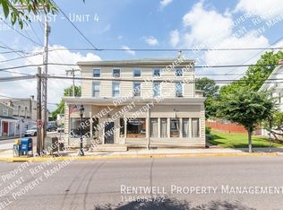 6 N Main St APT 4, Spring City, PA 19475