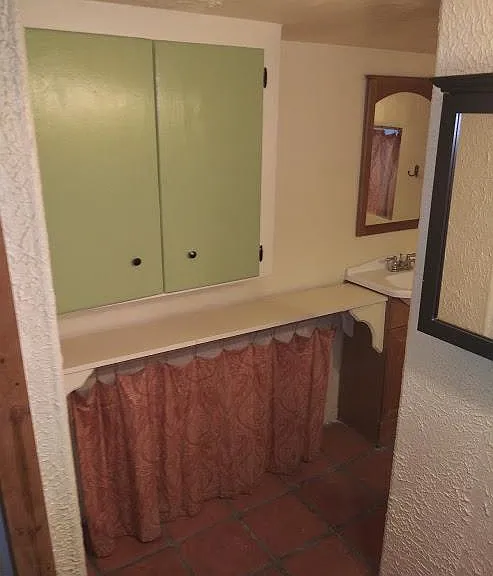 1506 Edith Boulevard Ne Casita #1 — Photo 24