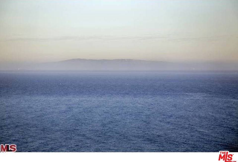 1st image of 18133 Coastline Dr APT 2