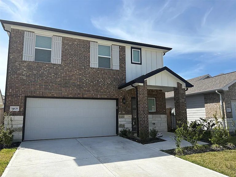 16628 Sterling Cliff Dr — Photo 1
