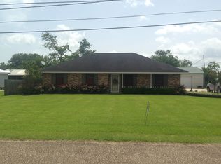 22645 Inness Ln, Vacherie, LA 70090