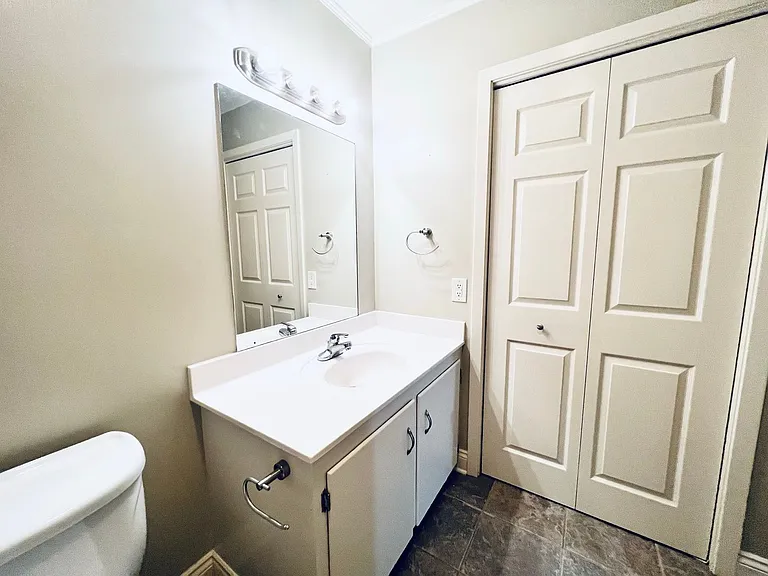 214 Ryder Dr — Photo 11