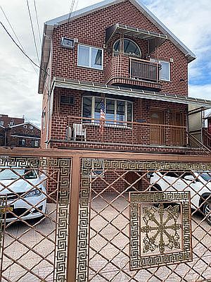 1st image of 2742 Haring St #1