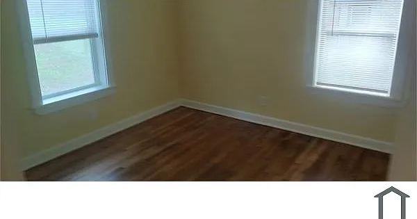 1368 Diamond Ave SE — Photo 15