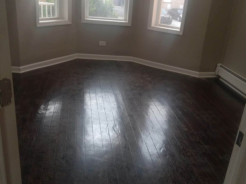 1st image of 188 Bergen Ave Floor 1