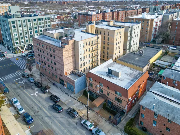 1910 Avenue V image 18 of 19