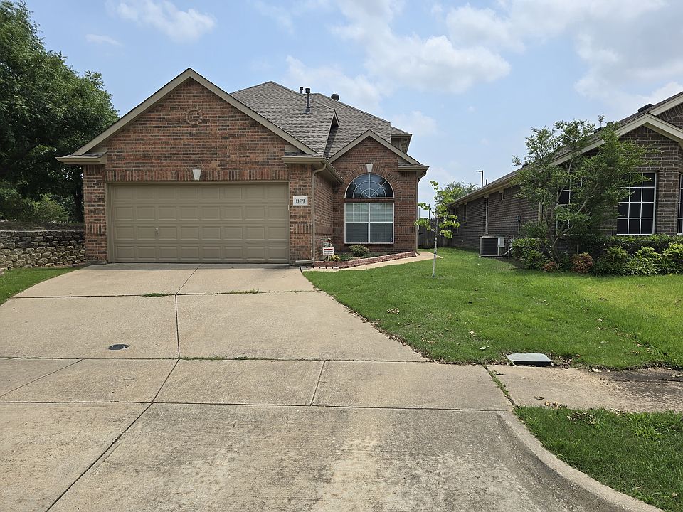 1st image of 11572 Petunia Dr