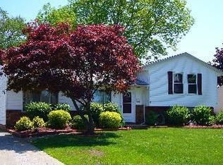 901 E 346th St, Eastlake, OH 44095