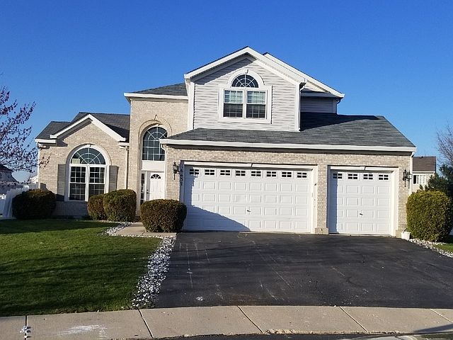 1st image of 16437 Newbury Ct