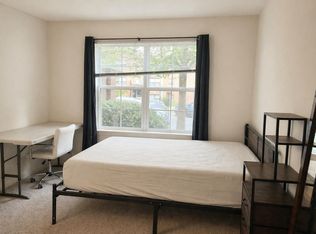 1220 N Scott St, Arlington, VA 22209