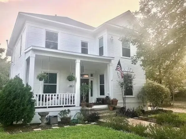 617 S 12th St, Waco, TX 76706